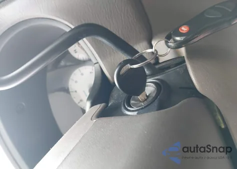 2002 Dodge Grand Caravan Sport from USA, damaged, VIN 2B4GT44L72R576840